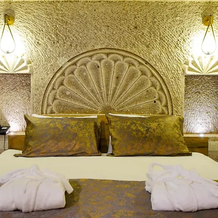 Cave Saksagan מלון גורמה