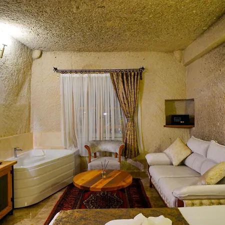 Cave Saksagan מלון גורמה