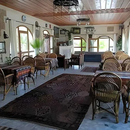 Hotel Cave Saksagan Göreme