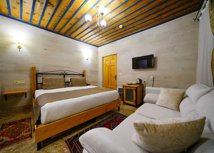 Cave Saksagan Hotel 5*