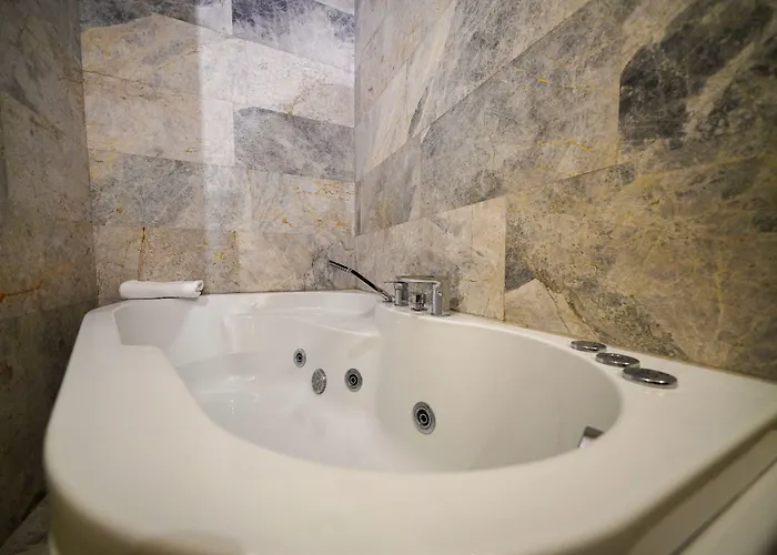 Cave Saksagan Otel Göreme